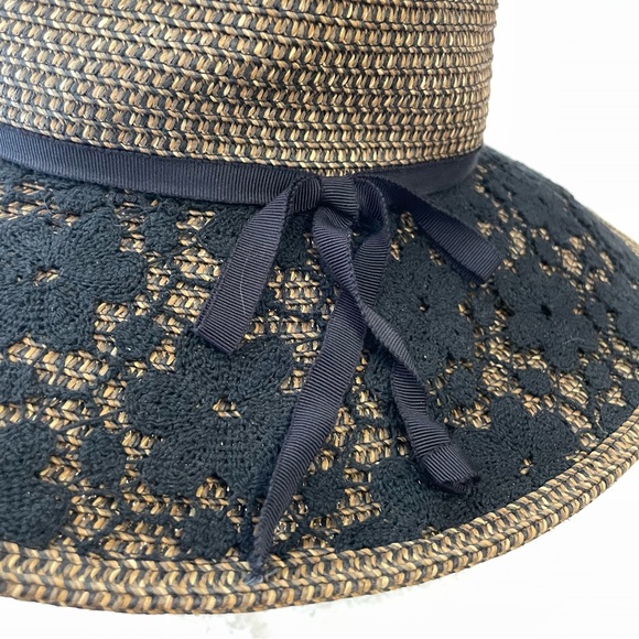 GRACE HATS black-lace covered wide-brim tan paper sun shade hat - Picture 2 of 7